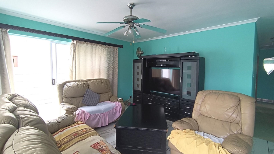 4 Bedroom Property for Sale in Parklands Western Cape